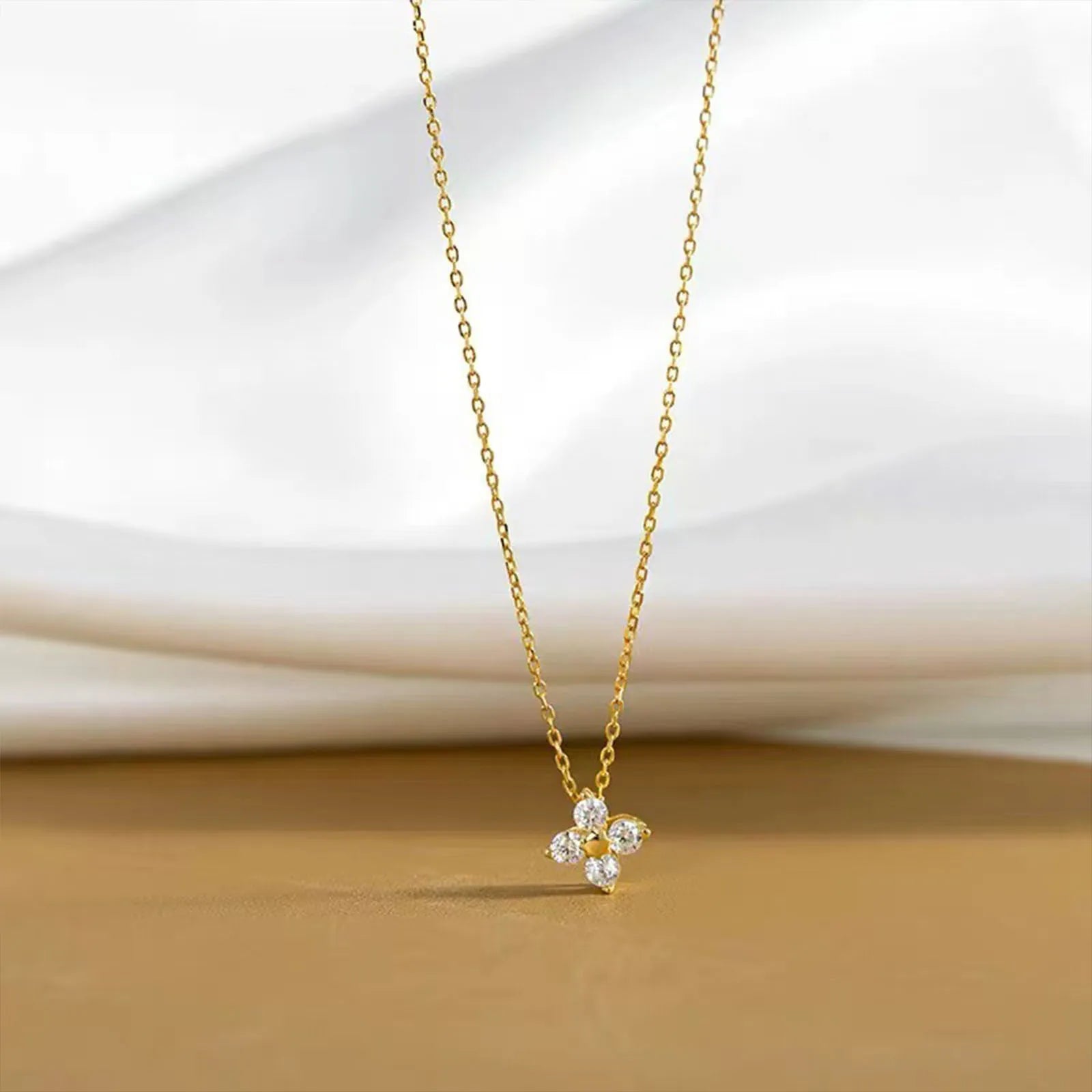 Veloura Gold